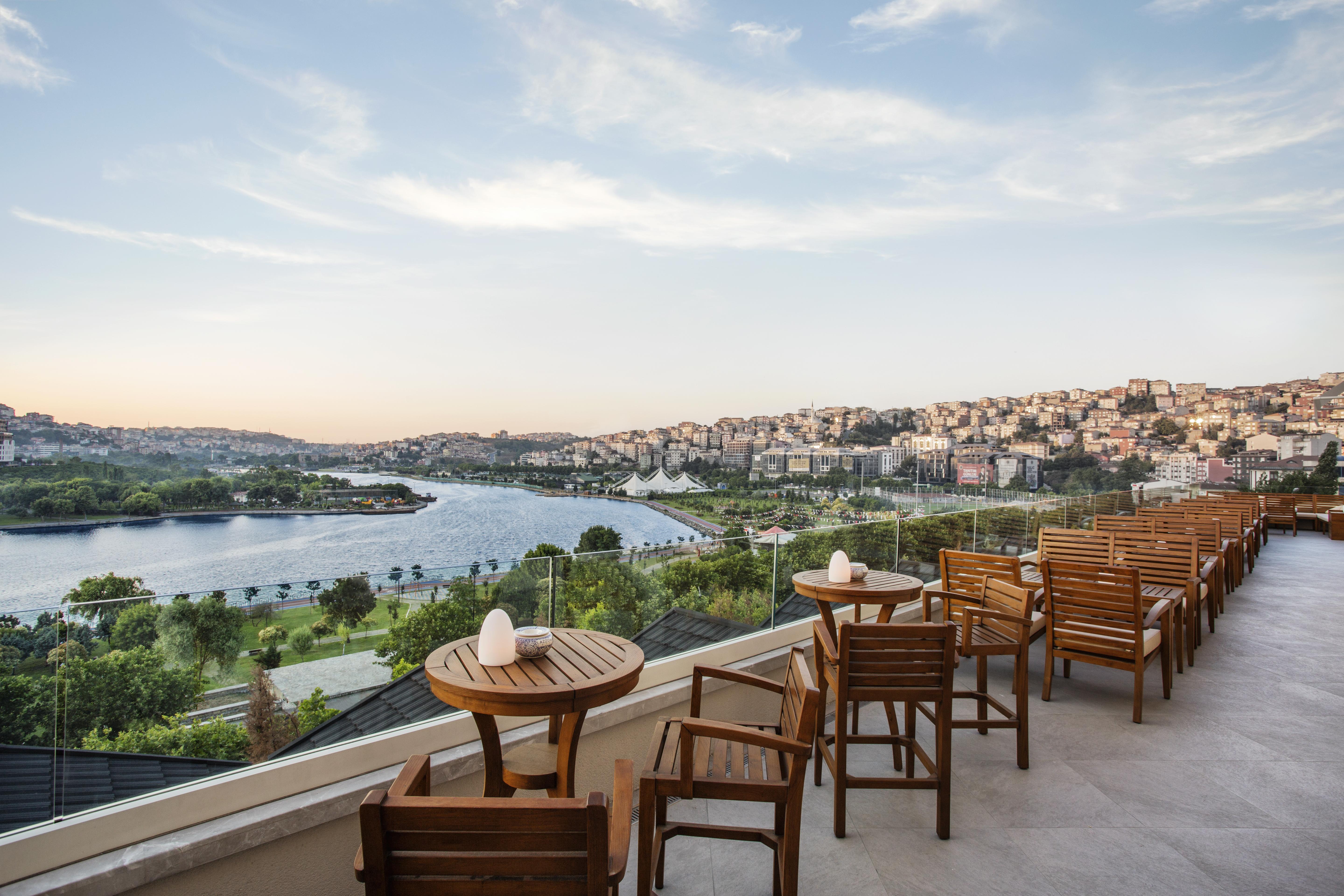 Lazzoni Hotel Istanbul Exterior foto